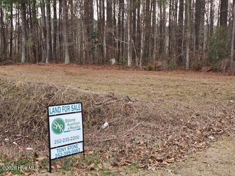 Vacant Land For Sale - 000 Lassiter Pond Road<br/> Four Oaks, NC 27524