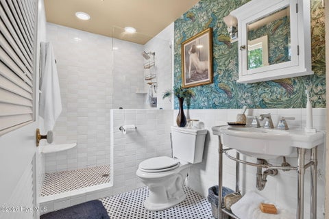 Tiny photo for 322 S 5th Avenue, Wilmington, NC 28401 (MLS # 100609801)