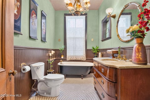 Tiny photo for 322 S 5th Avenue, Wilmington, NC 28401 (MLS # 100609801)