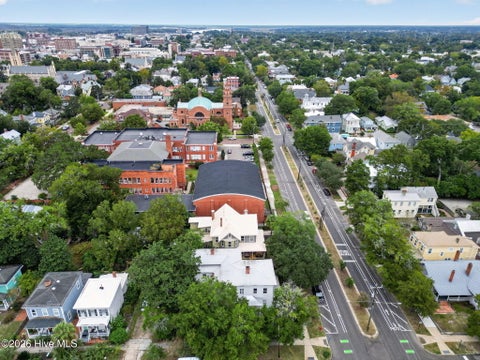 Tiny photo for 322 S 5th Avenue, Wilmington, NC 28401 (MLS # 100609801)