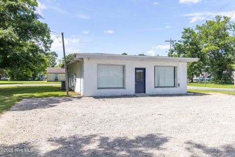 Photo of 1111 N Oakum Street, Edenton, NC 27932 (MLS # 100560102)