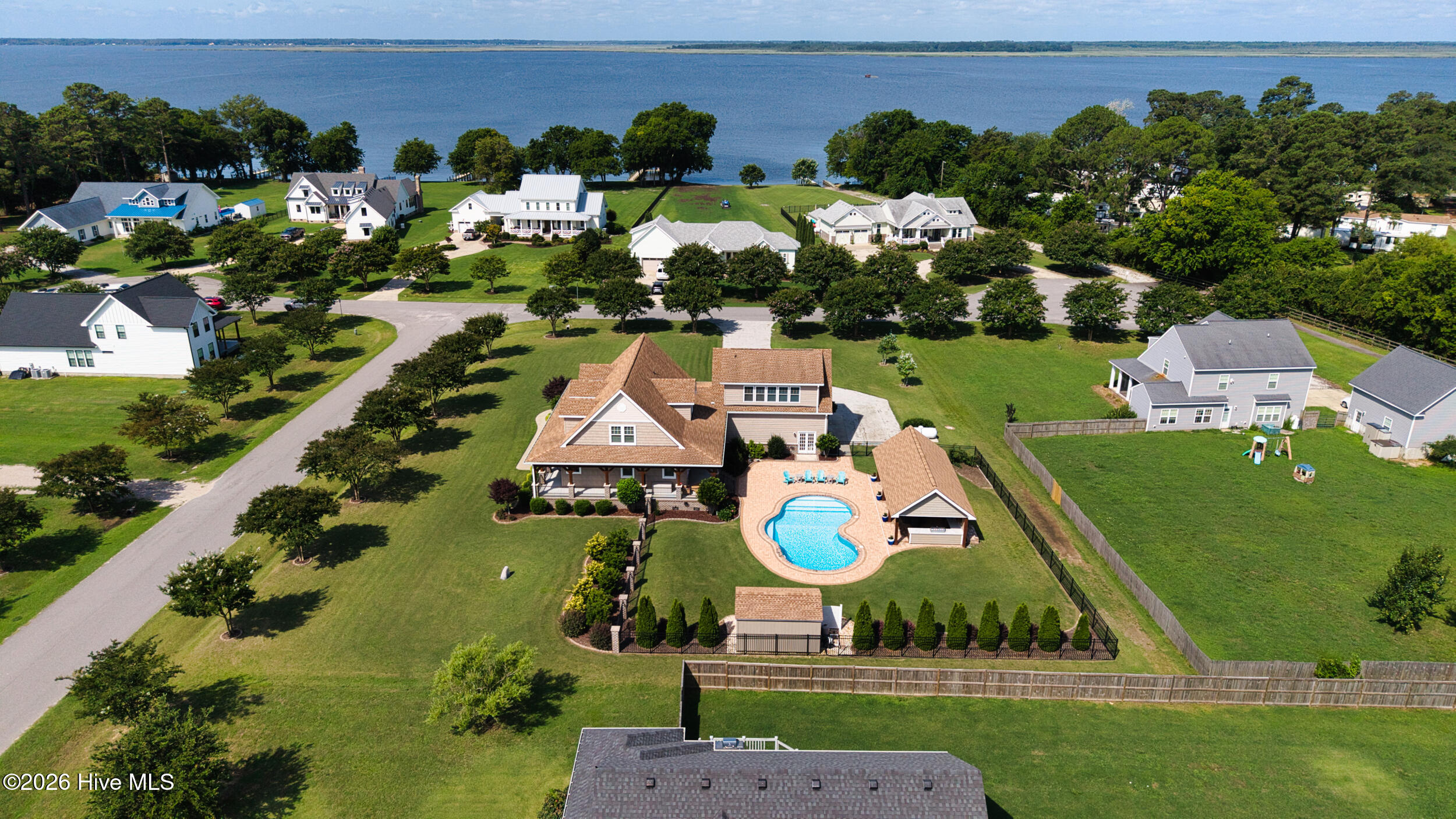 103 E Point Estates Court