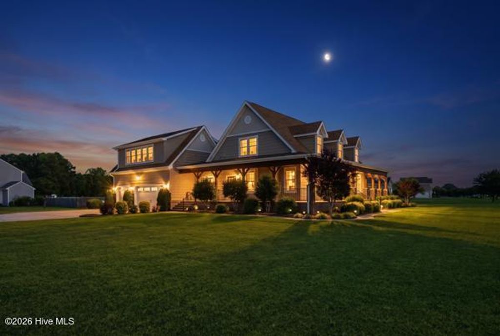 Photo of 103 E Point Estates Court, Knotts Island, NC 27950 (MLS # 100585651)