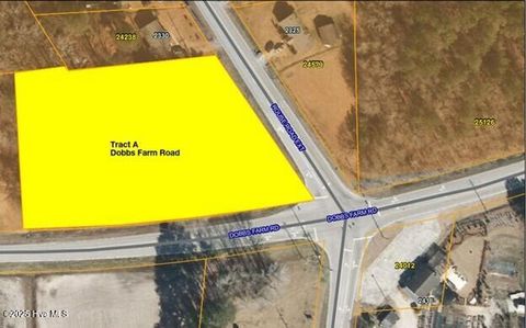 Vacant Land For Sale - TRACT A Dobbs Farm Road<br/> Kinston, NC 28504