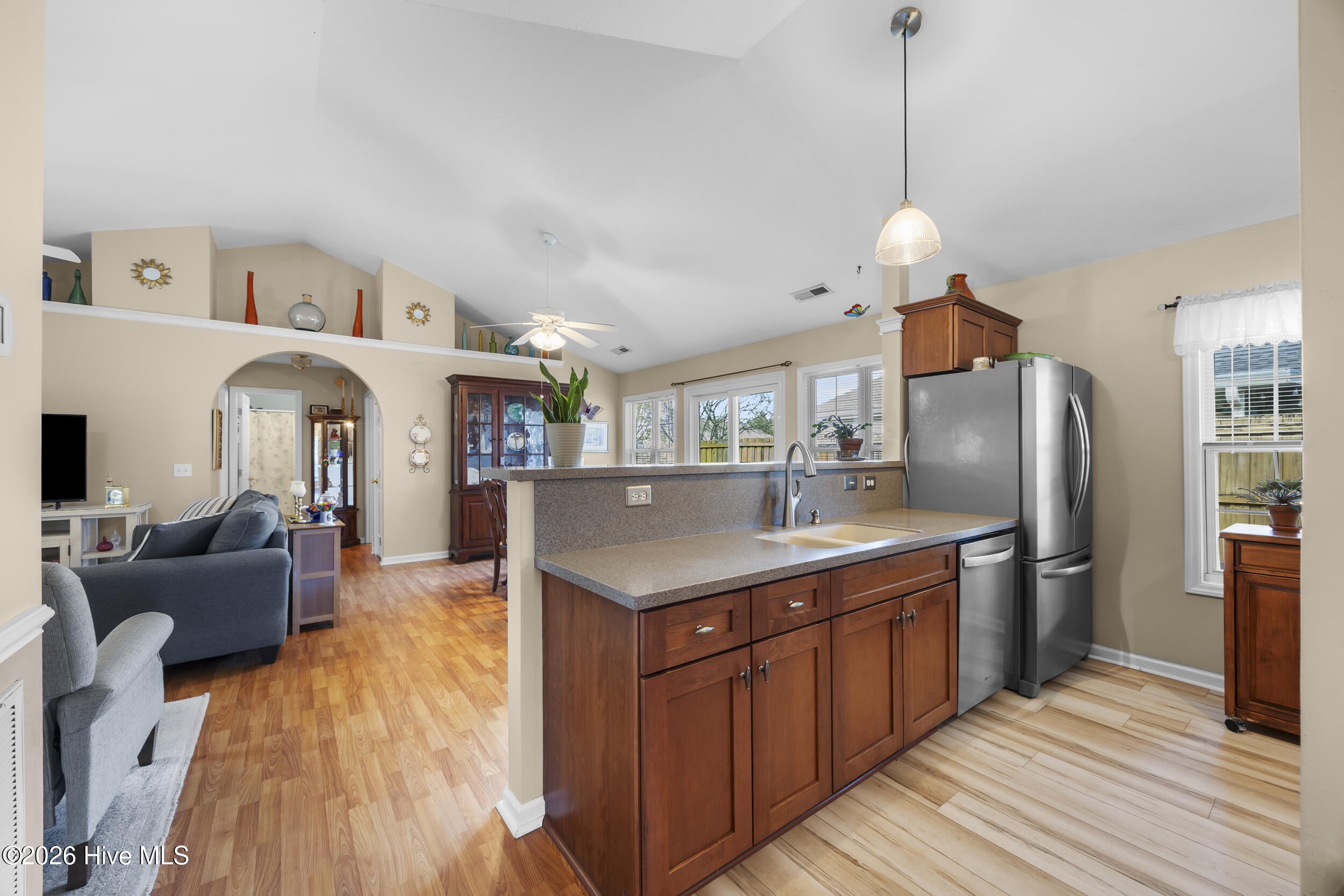 2405 Sunburst Court