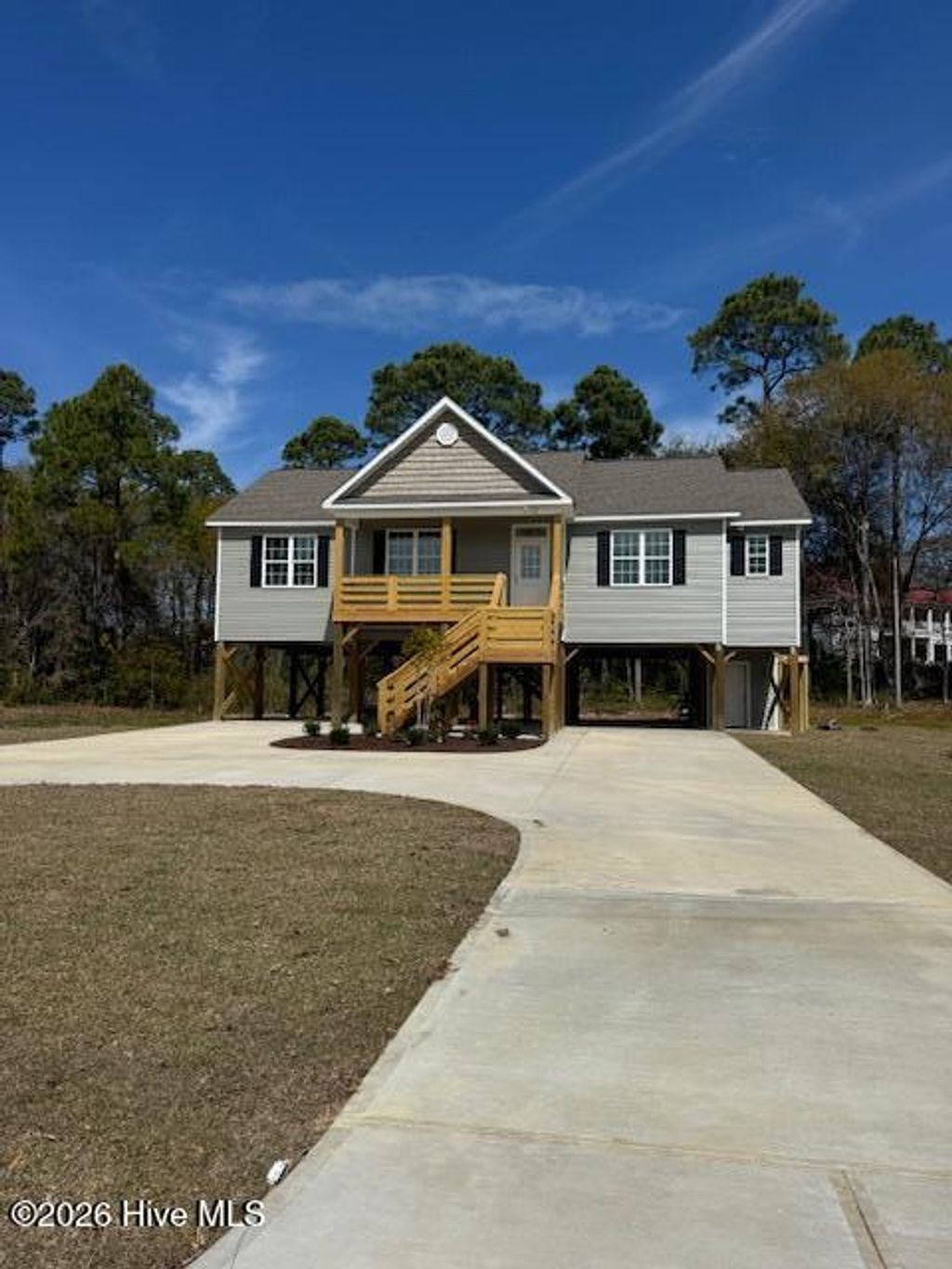 Photo of 1058 Chadwick Shores Drive, Sneads Ferry, NC 28460 (MLS # 100550226)