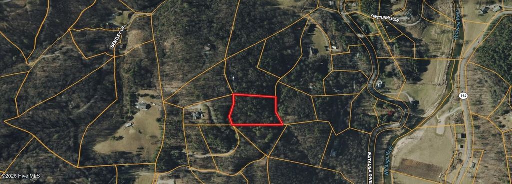 Photo of 1 Ketoma Pass, Vilas, NC 28692 (MLS # 100557327)