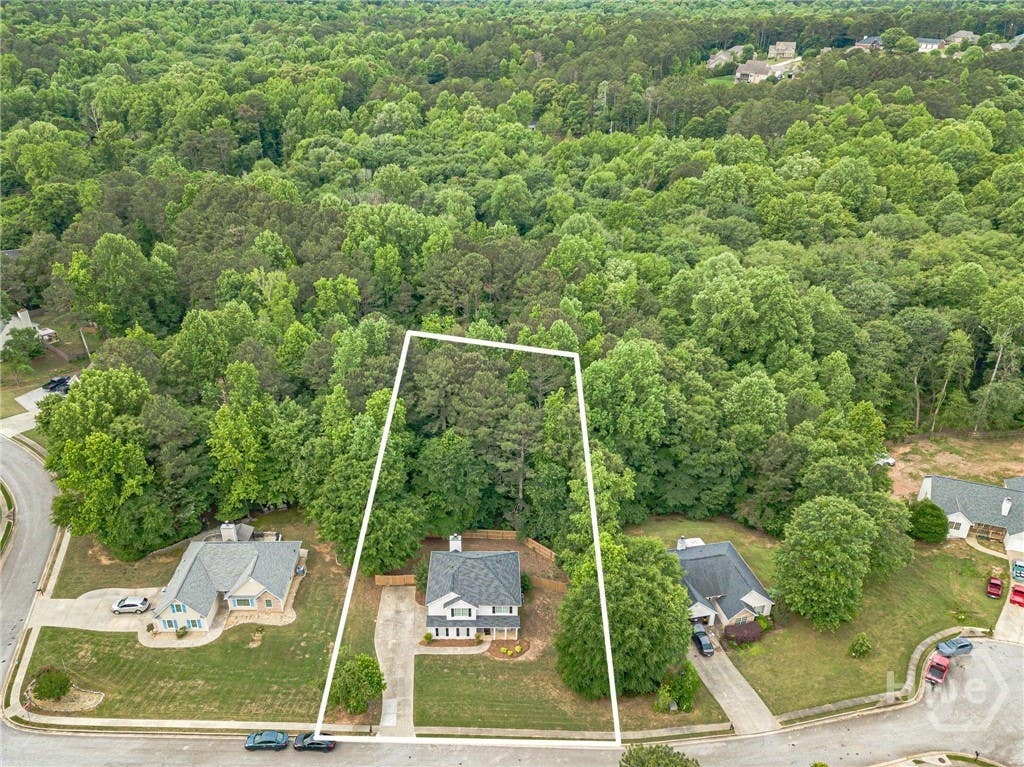 Photo of 804 Pebble Place, Loganville, GA 30052 (MLS # CL358337)