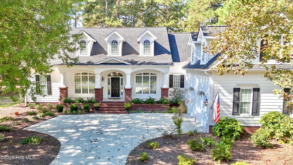 Photo of 151 Pilot House Drive, Wallace, NC 28466 (MLS # 100505611)