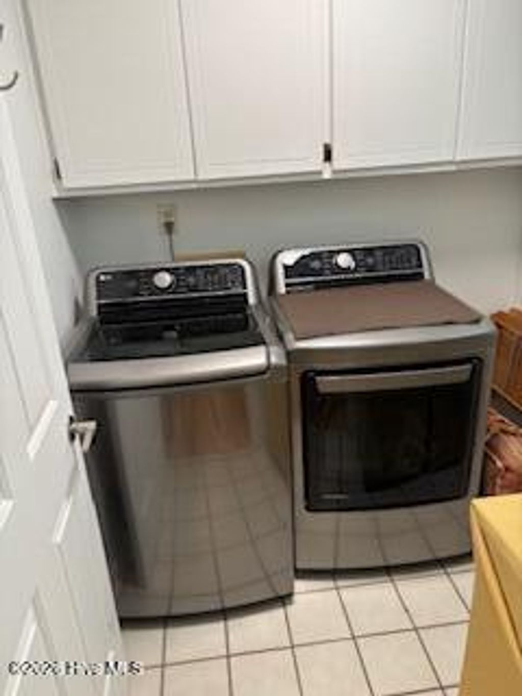 Photo of 603 Winged Foot Court, New Bern, NC 28562 (MLS # 100558569)