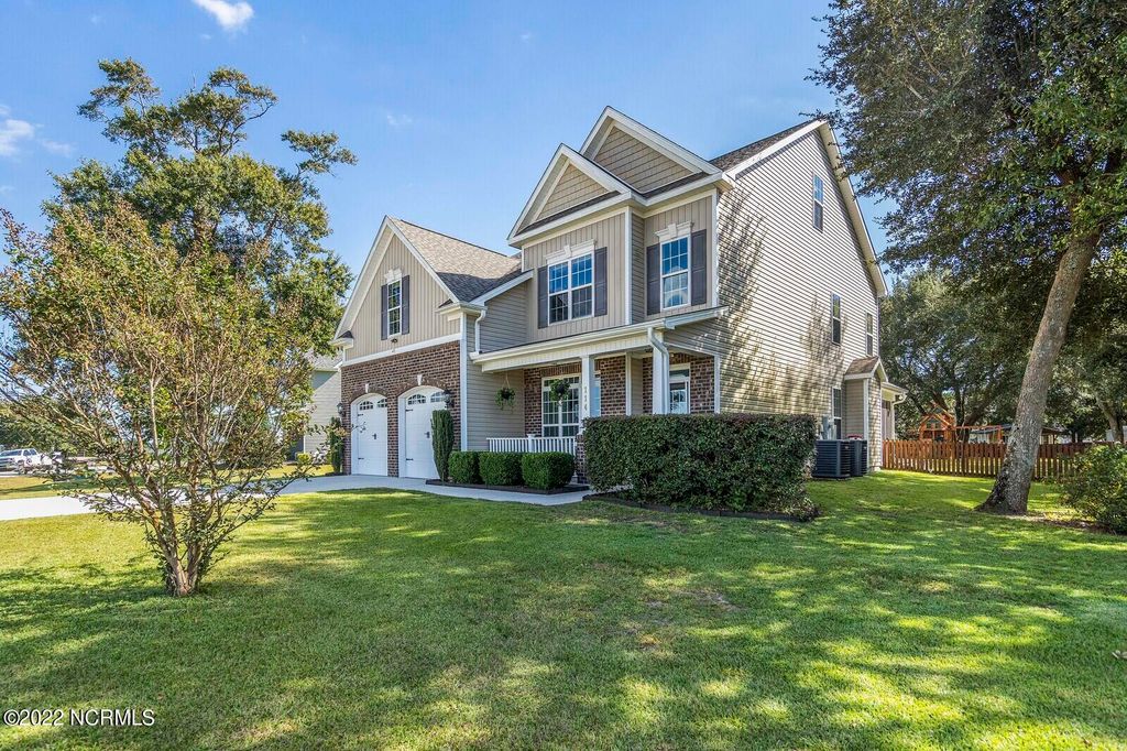 Photo of 114 Camelot Drive, Holly Ridge, NC 28445 (MLS # 100556304)