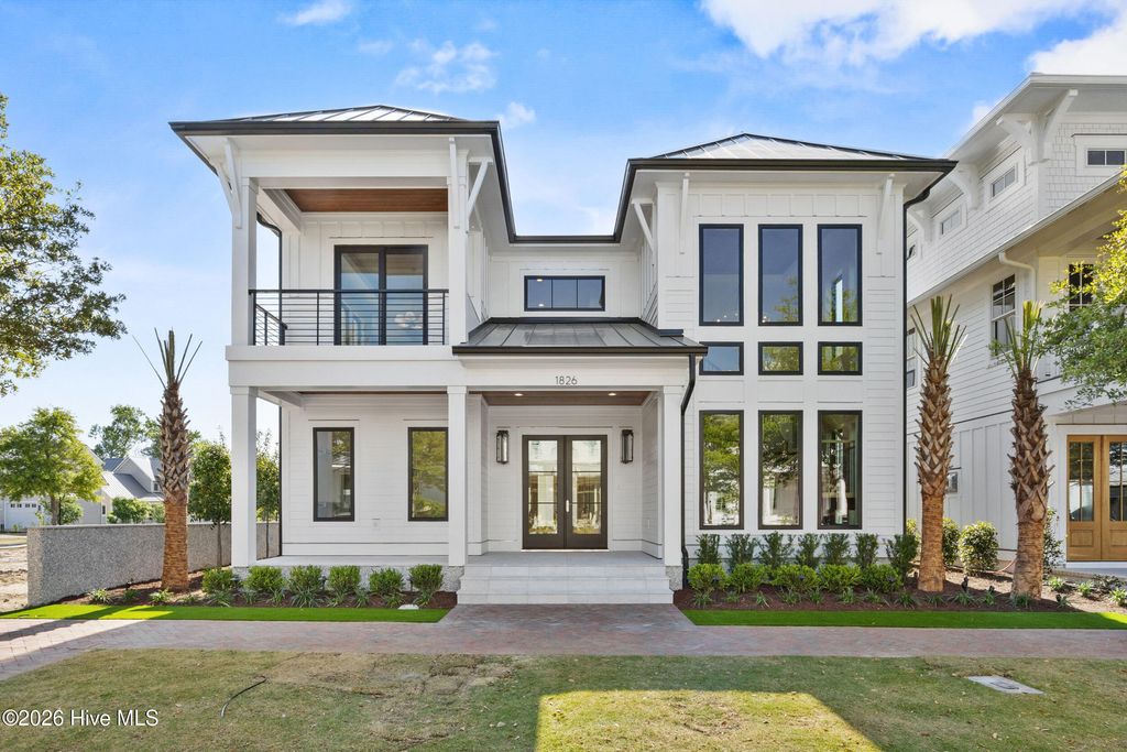 Photo of 1826 Montage Lane, Wilmington, NC 28403 (MLS # 100565786)