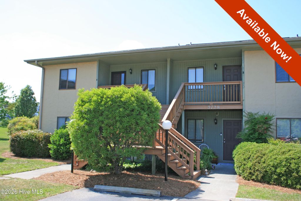 Photo of 3728 Saint Johns Court #Unit B, Wilmington, NC 28403 (MLS # 100568795)
