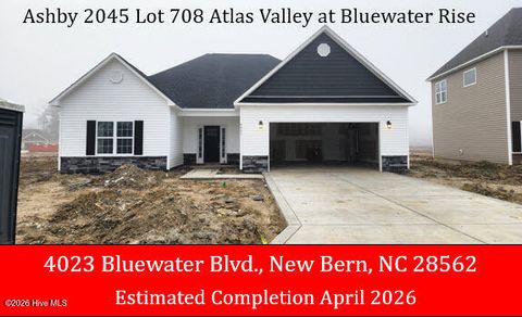 Homes For Sale - 4023 Bluewater Boulevard<br/> New Bern, NC 28562