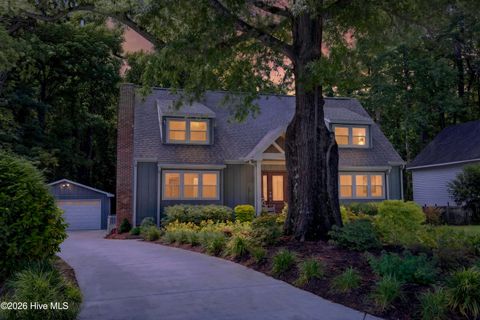 Photo of 305 Embassy Circle, Wilmington, NC 28412 (MLS # 100575561)