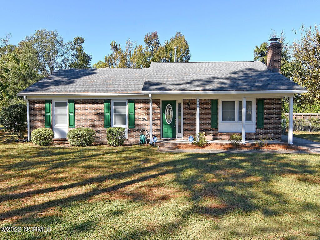 Photo of 5201 Lord Tennyson Road, Wilmington, NC 28405 (MLS # 100545723)