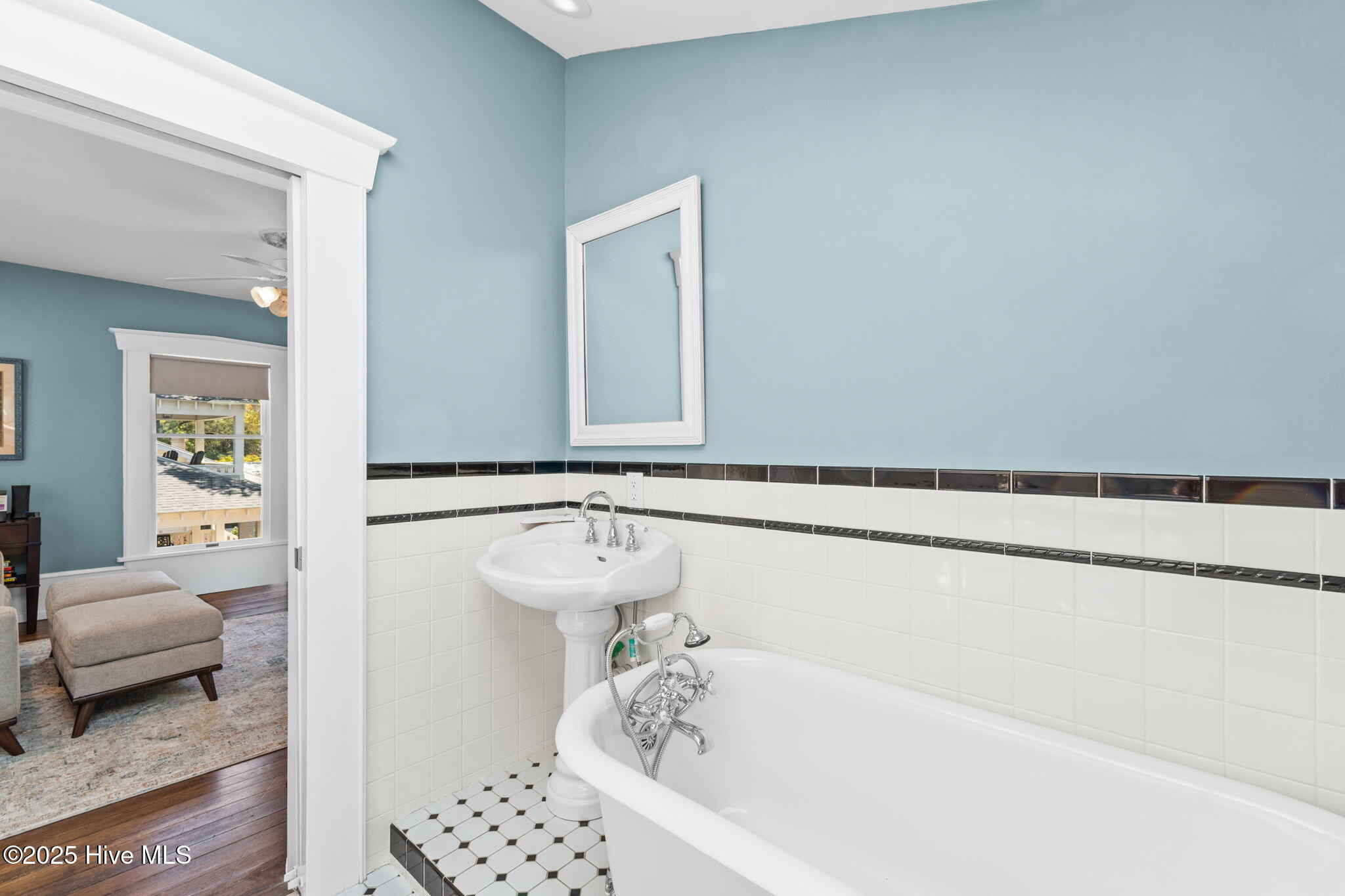 Southport, North Carolina 28461, United States, 4 Bedrooms Bedrooms, ,2 BathroomsBathrooms,Residential,Active,255907