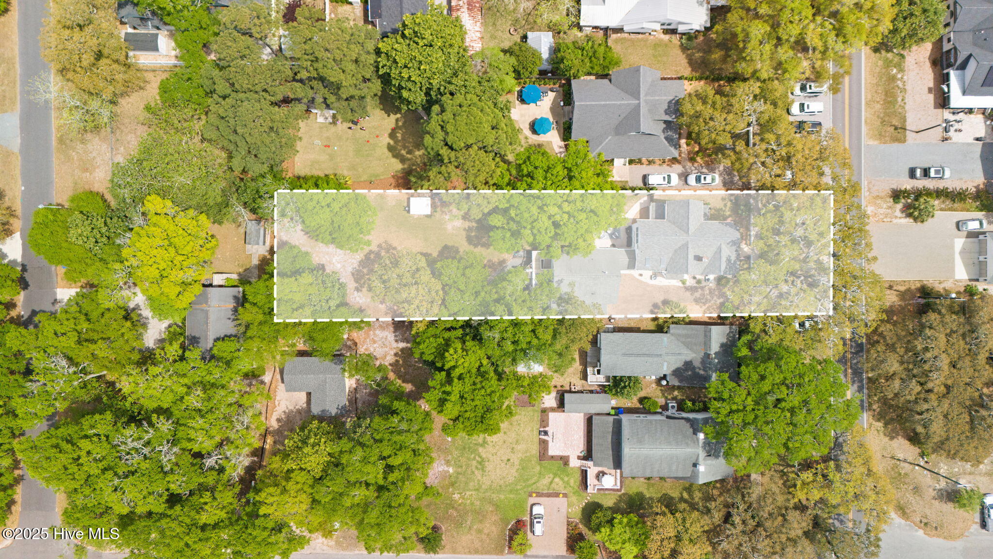 Southport, North Carolina 28461, United States, 4 Bedrooms Bedrooms, ,2 BathroomsBathrooms,Residential,Active,255907