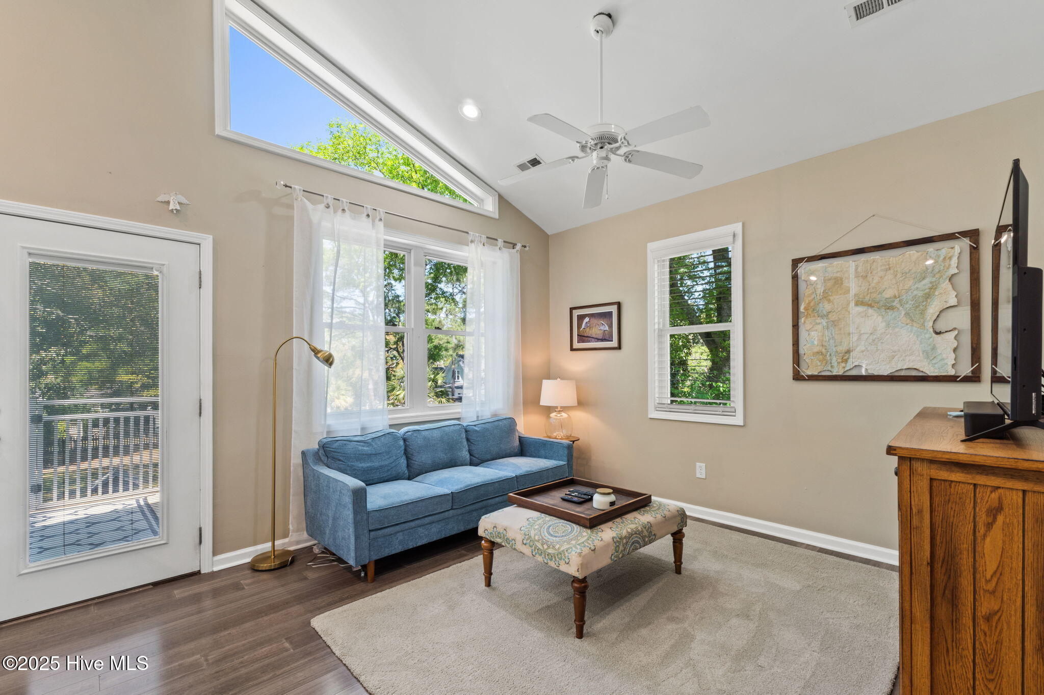 Southport, North Carolina 28461, United States, 4 Bedrooms Bedrooms, ,2 BathroomsBathrooms,Residential,Active,255907