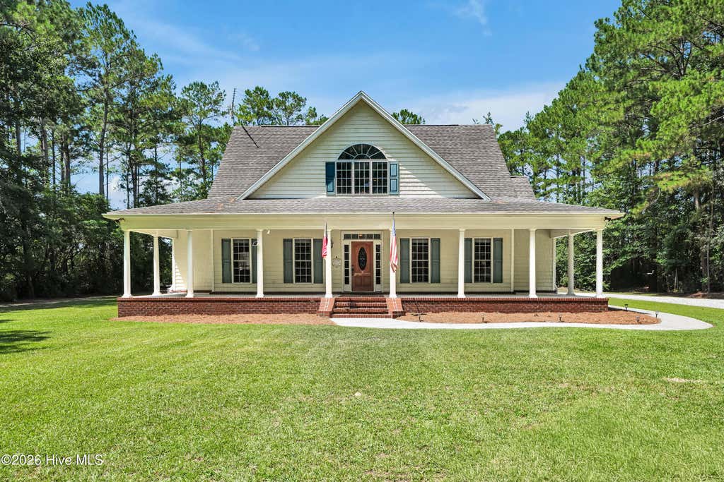 Photo of 893 Horse Branch Road, Burgaw, NC 28425 (MLS # 100597901)