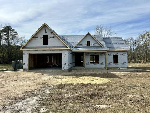 Homes For Sale - 3770 Chatsworth Drive<br/> Lenoir County, La Grange, NC 28551