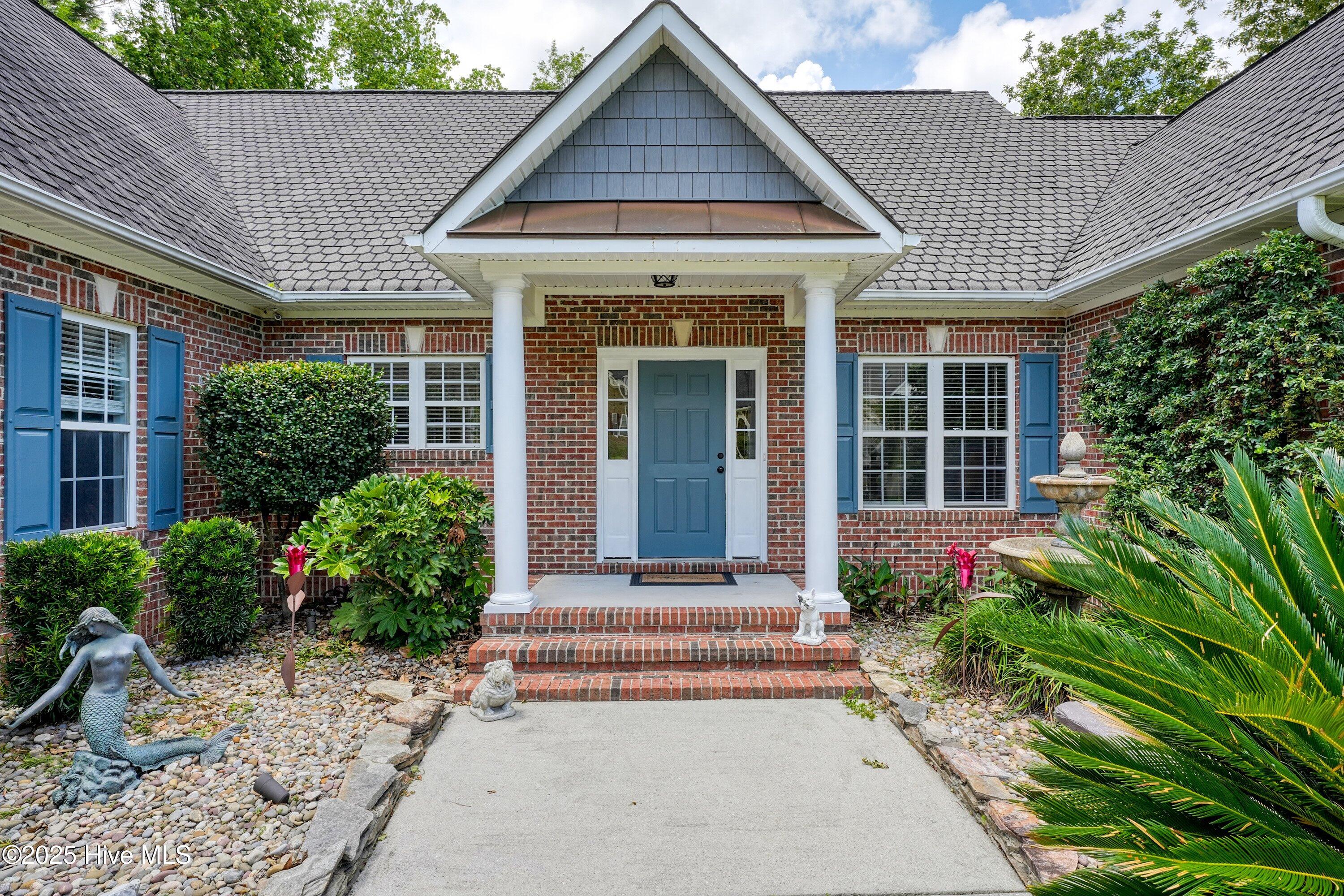 1537 Grandiflora Drive