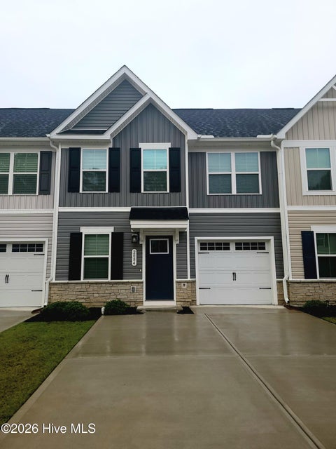 Townhouse For Rent - 2084 Parow Lane #E<br/> Brunswick County, Calabash, NC 28467