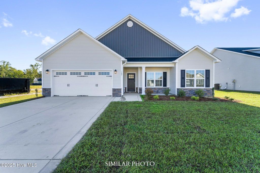 Photo of 422 Montgomery Drive, Jacksonville, NC 28546 (MLS # 100523674)