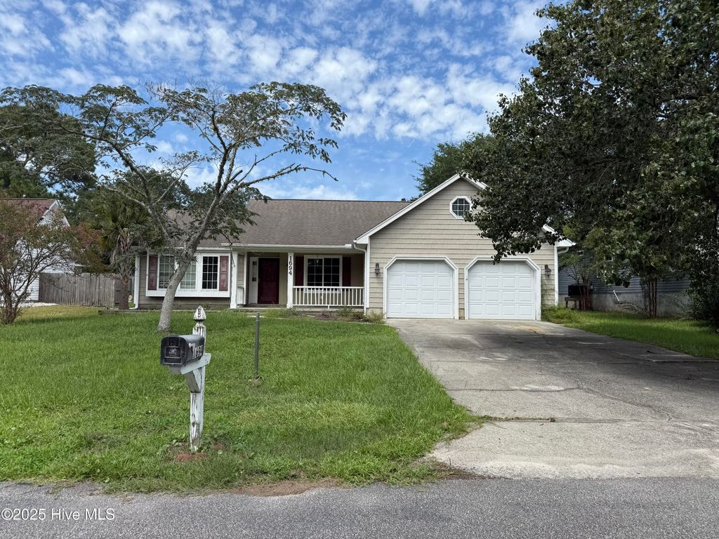 Photo of 1694 Lake Tree Drive SW, Ocean Isle Beach, NC 28469 (MLS # 100529561)