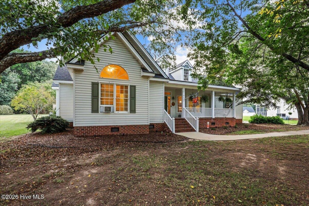 Photo of 8622 Carter Grove Drive, Elm City, NC 27822 (MLS # 100604667)