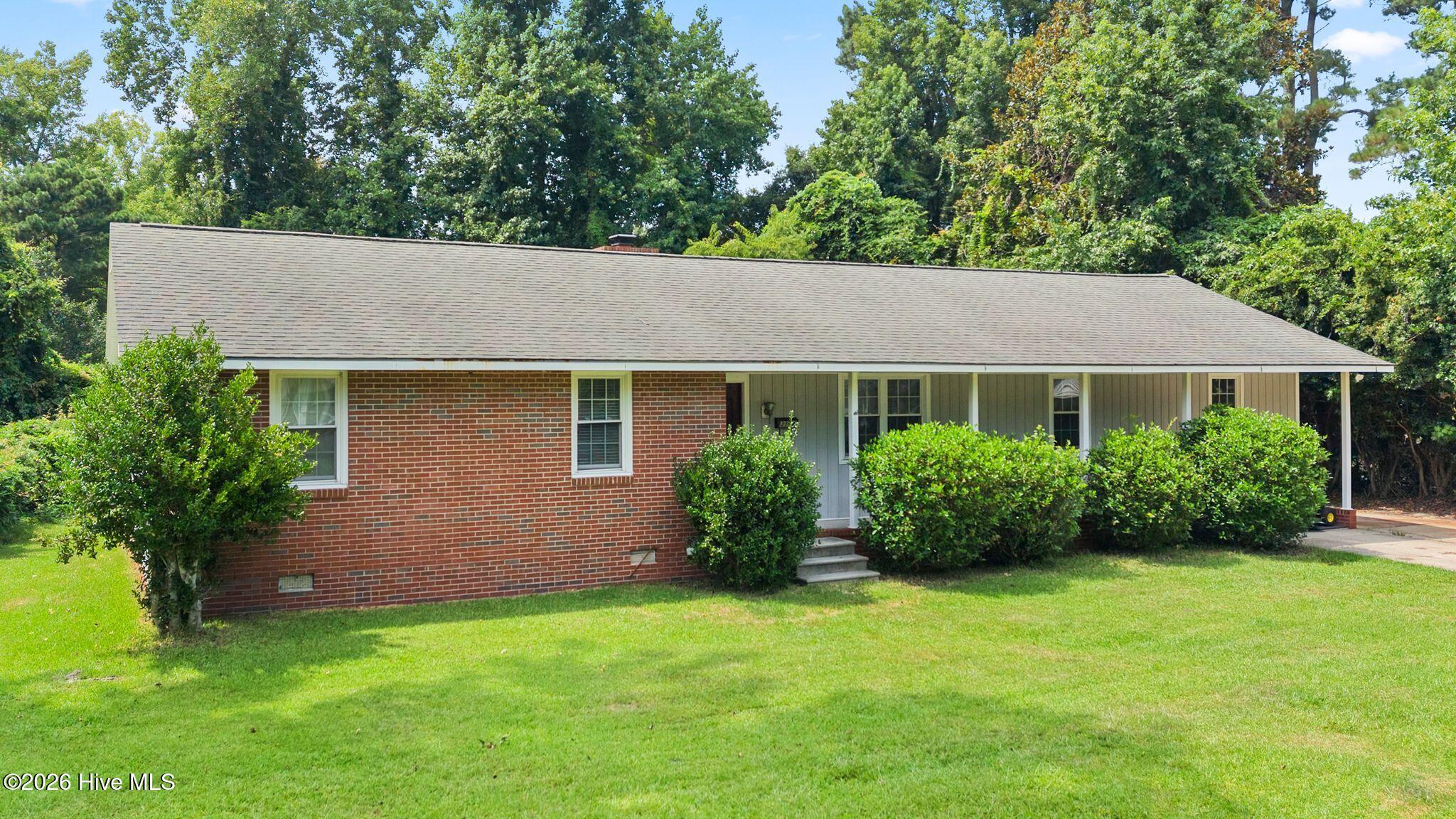 3104 Northwoods Drive