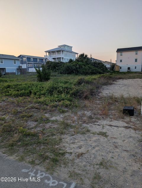 Tiny photo for 1110 N Topsail Drive N, Surf City, NC 28445 (MLS # 100587977)