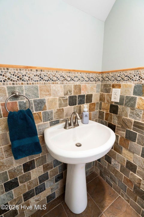 Tiny photo for 83 W Waverly Drive, Burgaw, NC 28425 (MLS # 100604711)