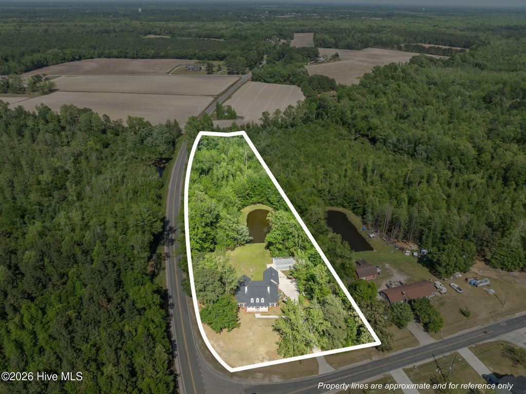 Photo of 1096 Dean Road, Saint Pauls, NC 28384 (MLS # 100570559)