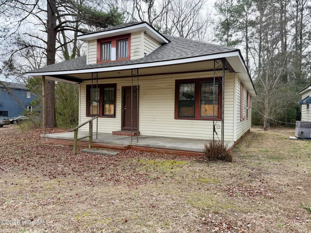 Photo of 933 Tyan Street, Rocky Mount, NC 27801 (MLS # 100558024)