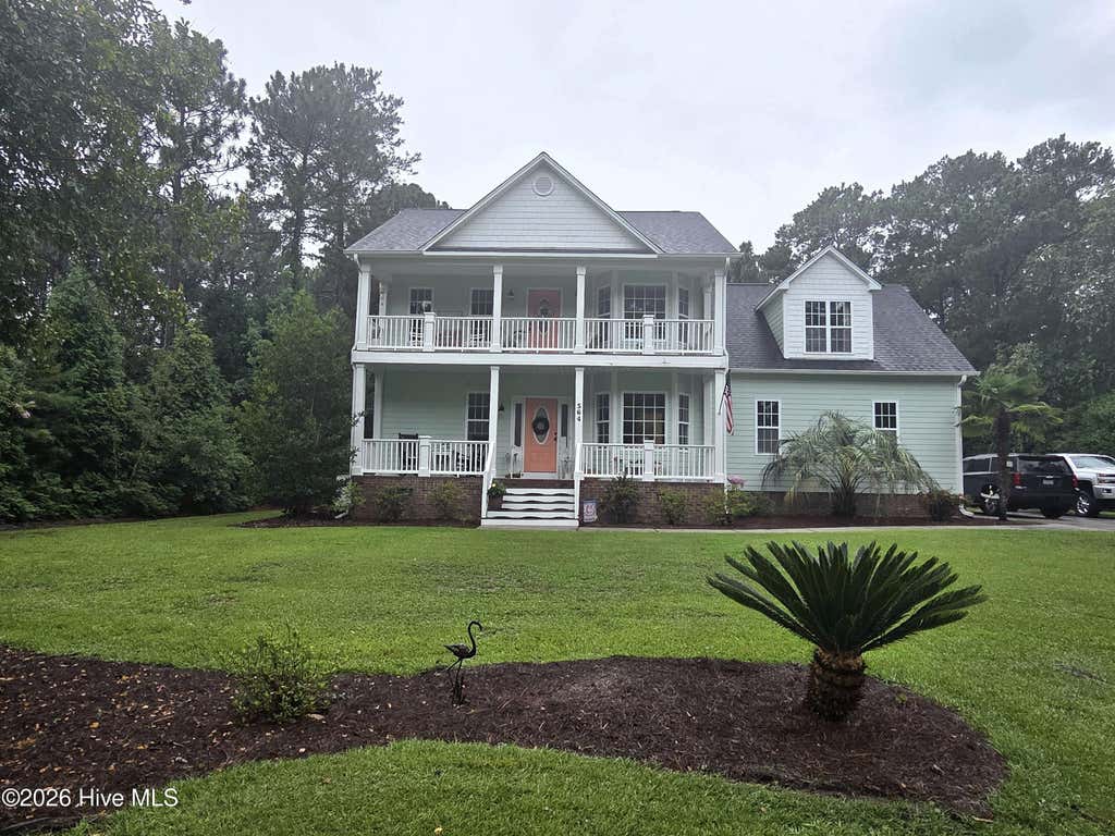 Photo of 564 Royal Tern Drive, Hampstead, NC 28443 (MLS # 100594634)