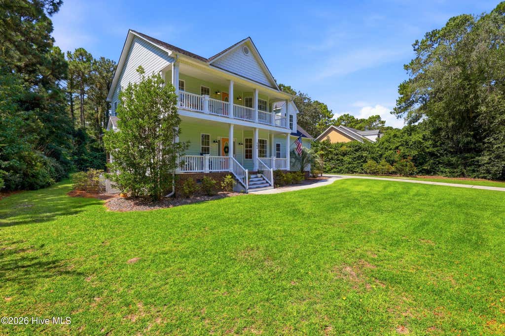 Photo of 564 Royal Tern Drive, Hampstead, NC 28443 (MLS # 100594634)