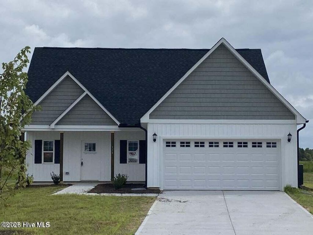 Photo of 114 Chester Place, Pikeville, NC 27863 (MLS # 100570952)