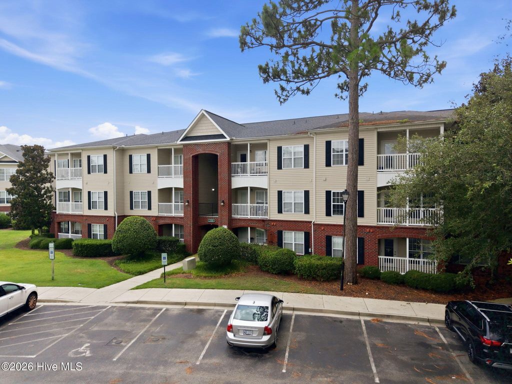 Photo of 1500 Cadfel Court #202, Wilmington, NC 28412 (MLS # 100558986)