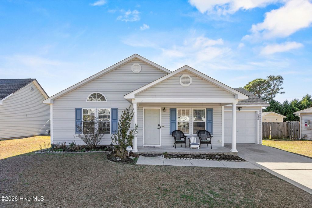 Photo of 636 Brewster Lane, Wilmington, NC 28412 (MLS # 100549886)