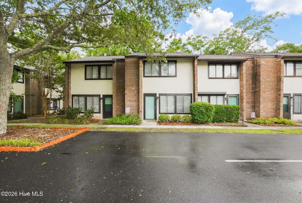 Photo of 113 Bonner Avenue #105, Morehead City, NC 28557 (MLS # 100582362)
