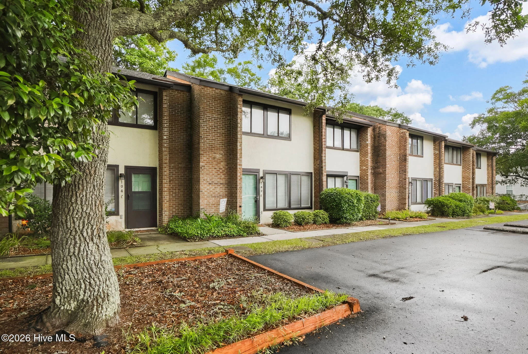 113 Bonner Avenue Unit 105