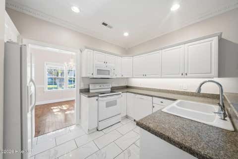 Tiny photo for 4324 Ashley Park Drive, Wilmington, NC 28412 (MLS # 100598409)