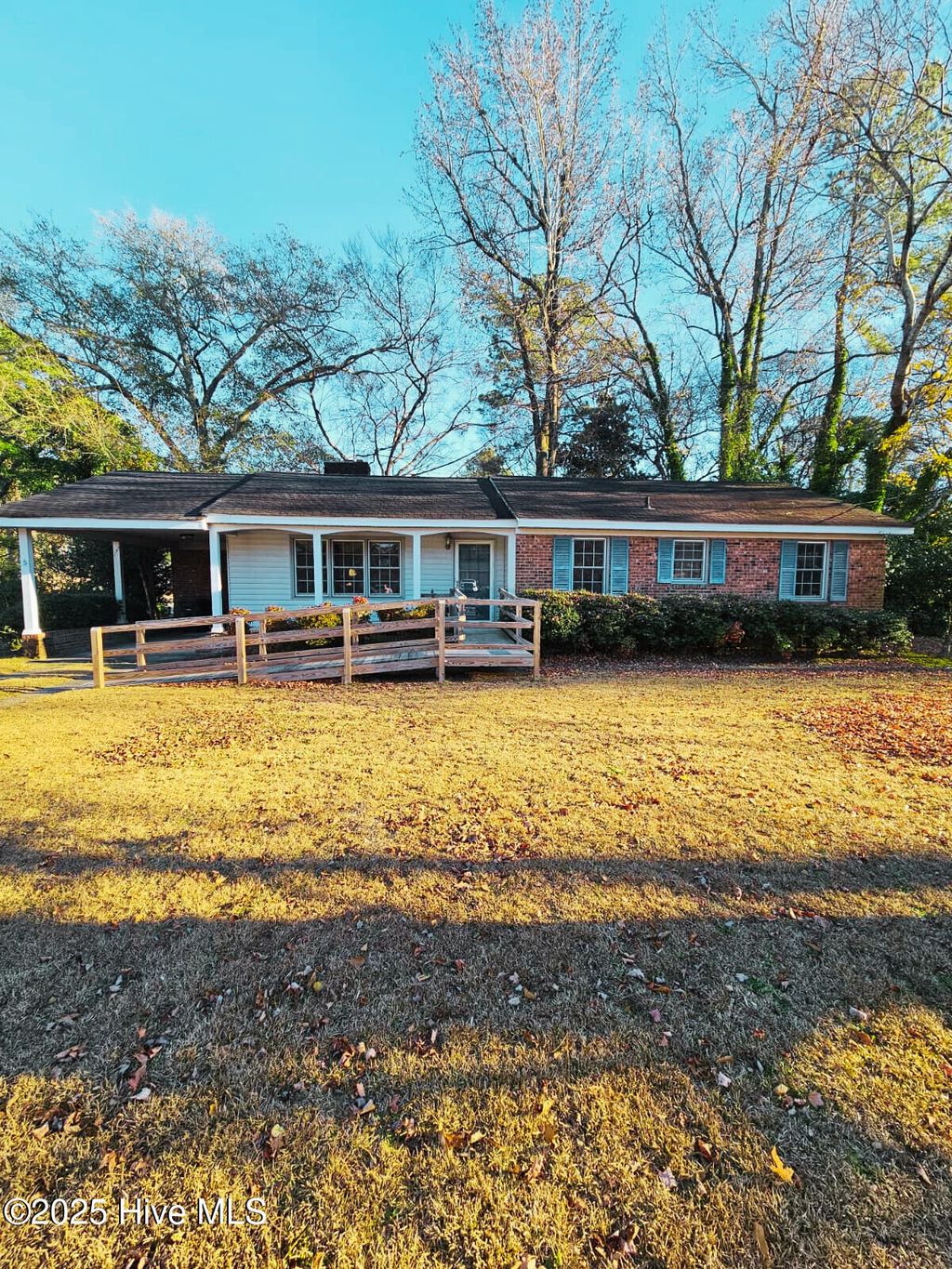 Photo of 101 Heritage Street, Greenville, NC 27858 (MLS # 100546400)