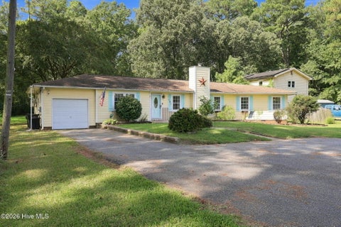 Photo of 152 S Mills Road, Moyock, NC 27958 (MLS # 100606786)