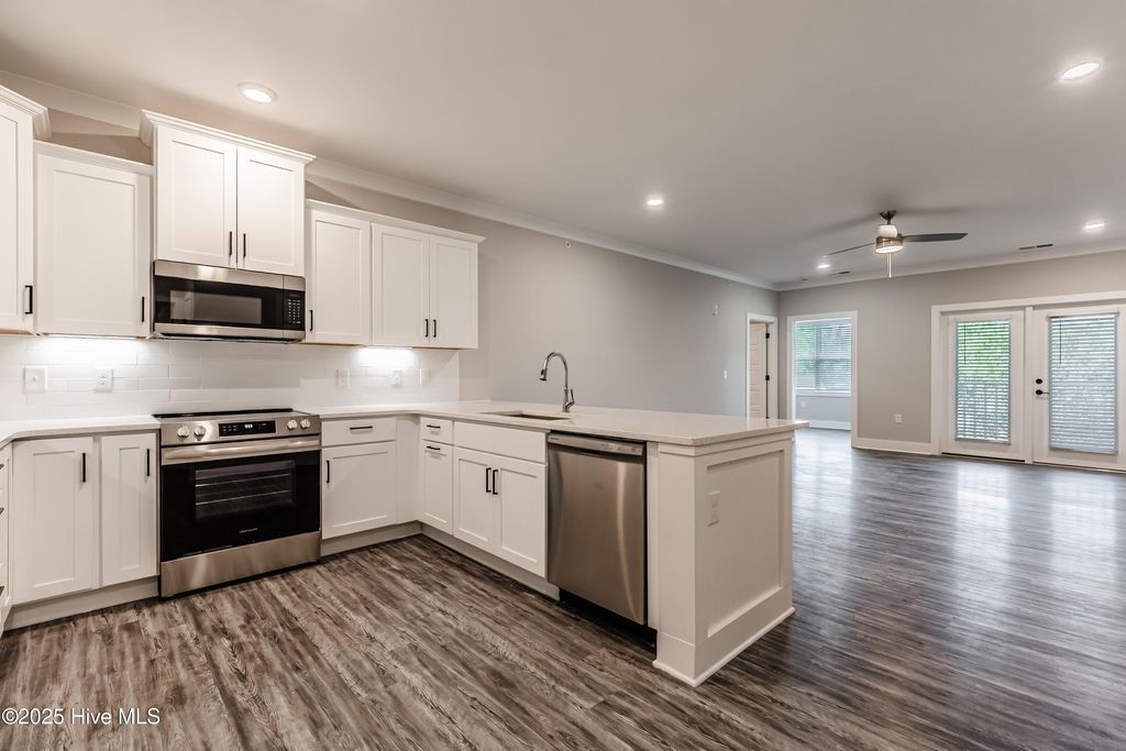 Photo of 395 S Crow Creek Drive NW #1821, Calabash, NC 28467 (MLS # 100529364)