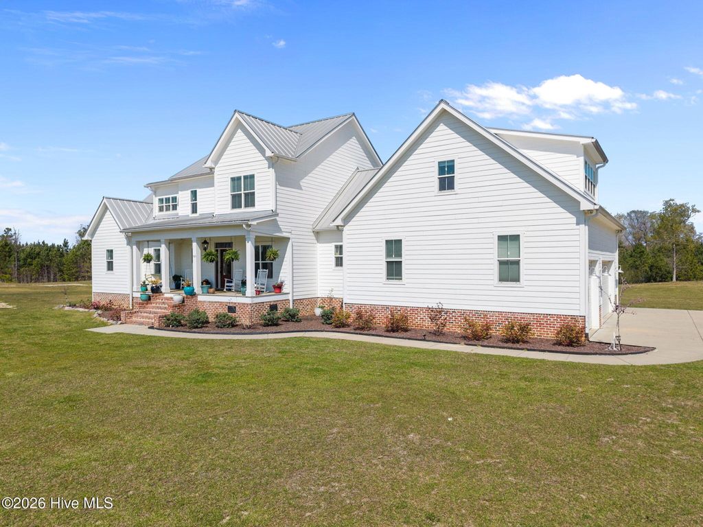 Photo of 565 Alden Drive SE, Winnabow, NC 28479 (MLS # 100563591)
