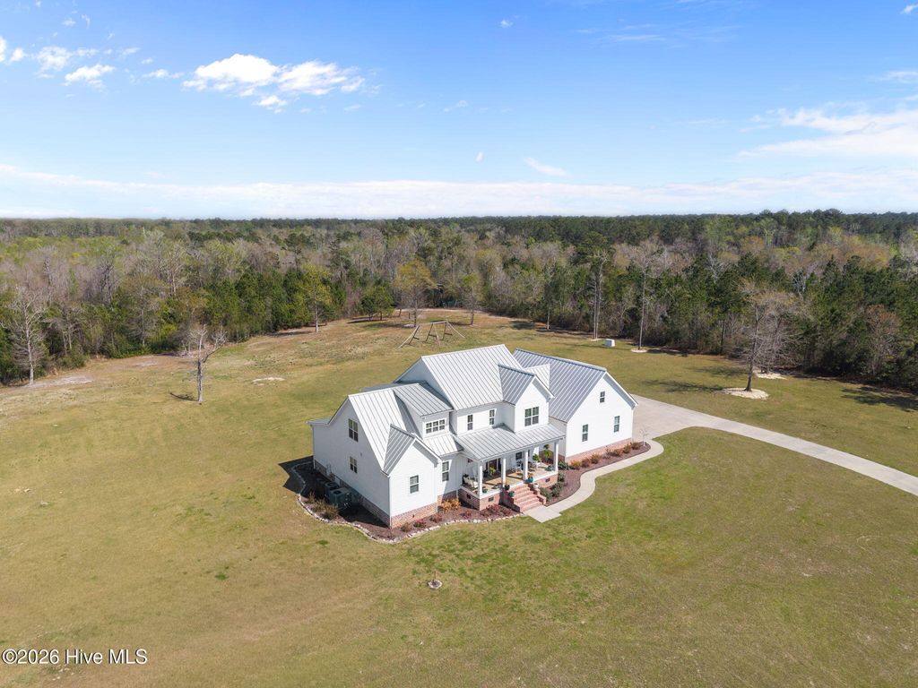 Photo of 565 Alden Drive SE, Winnabow, NC 28479 (MLS # 100563591)
