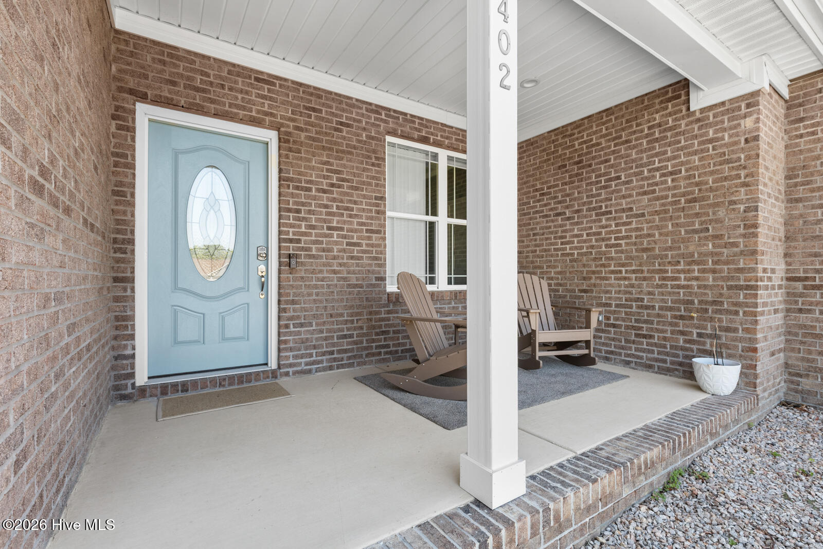 402 King Richard Court
