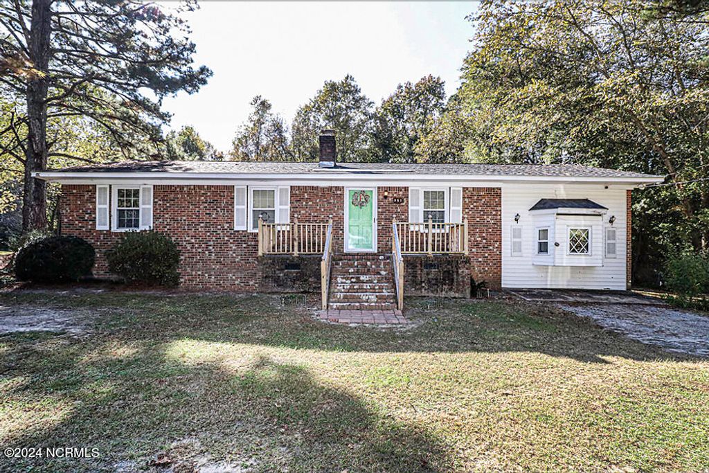Photo of 351 Wises Store Road, Murfreesboro, NC 27855 (MLS # 100562860)